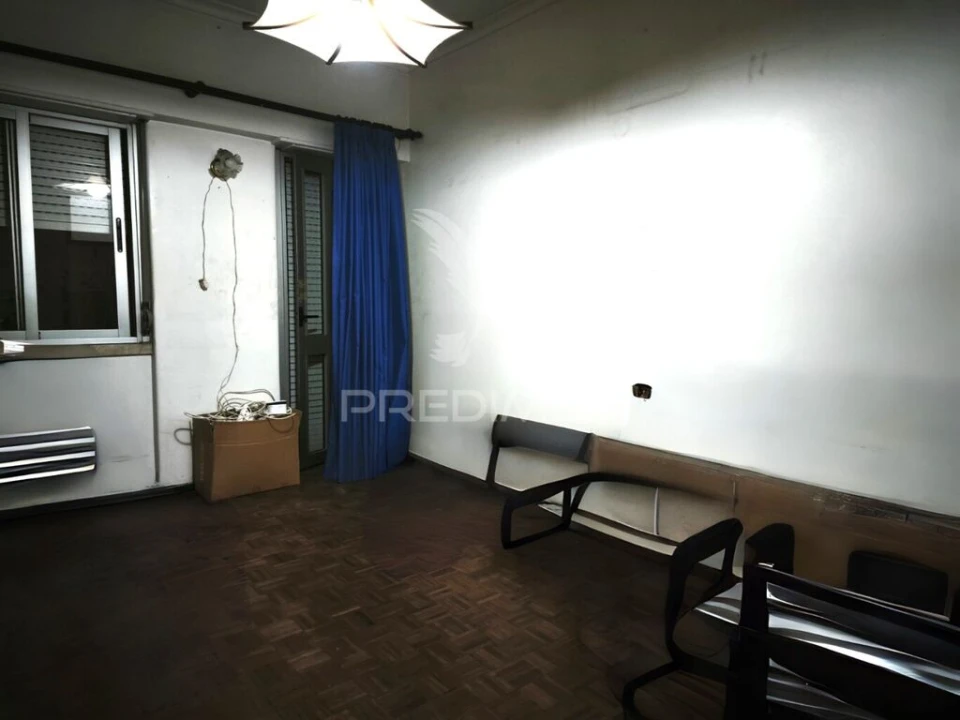 Apartamento T2 para Venda em Alfragide Foto 10