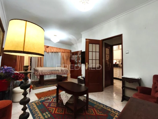 Apartamento T2 para Venda em Alfragide Foto 12