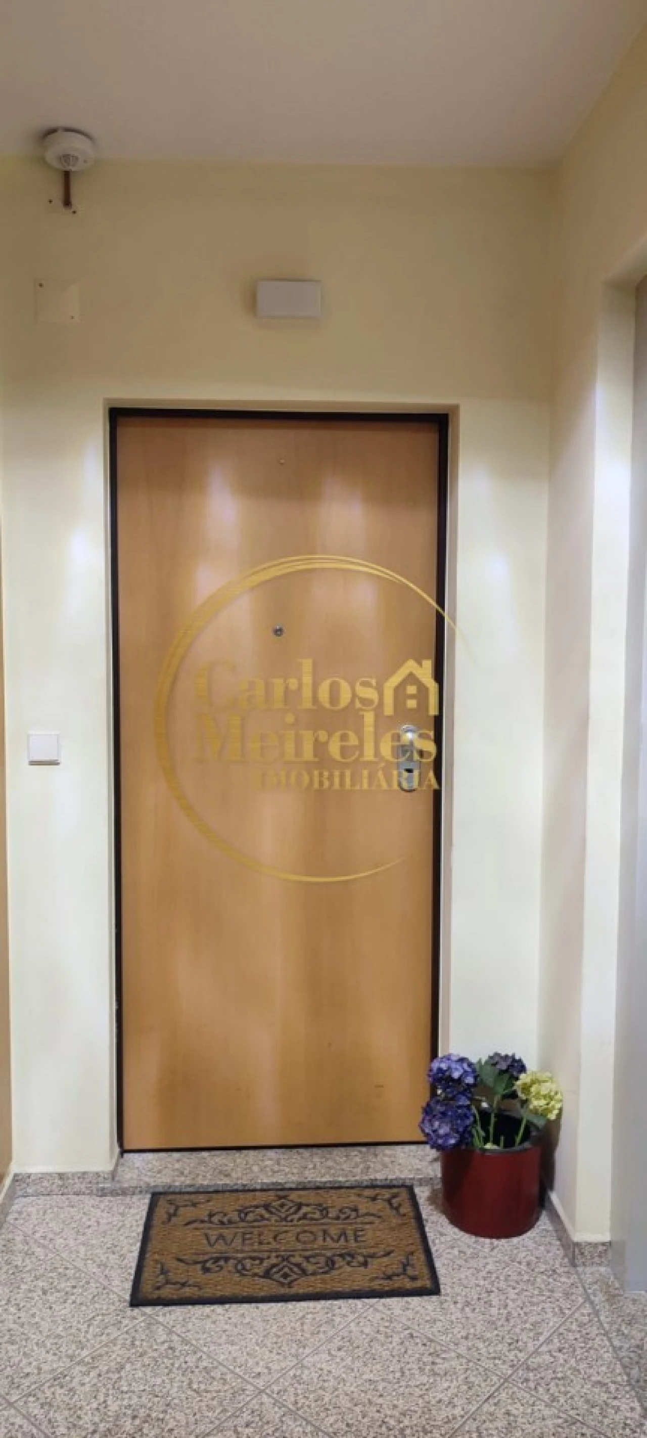 Apartamento T1 para Venda em Vila Verde e Barbudo Foto 10