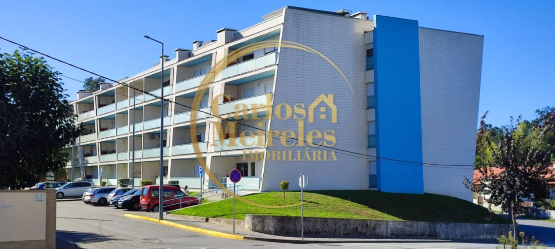 Apartamento T1 para Venda em Vila Verde e Barbudo Foto 2