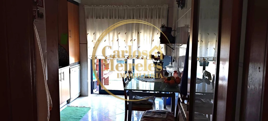 Apartamento T1 para Venda em Vila Verde e Barbudo Foto 33