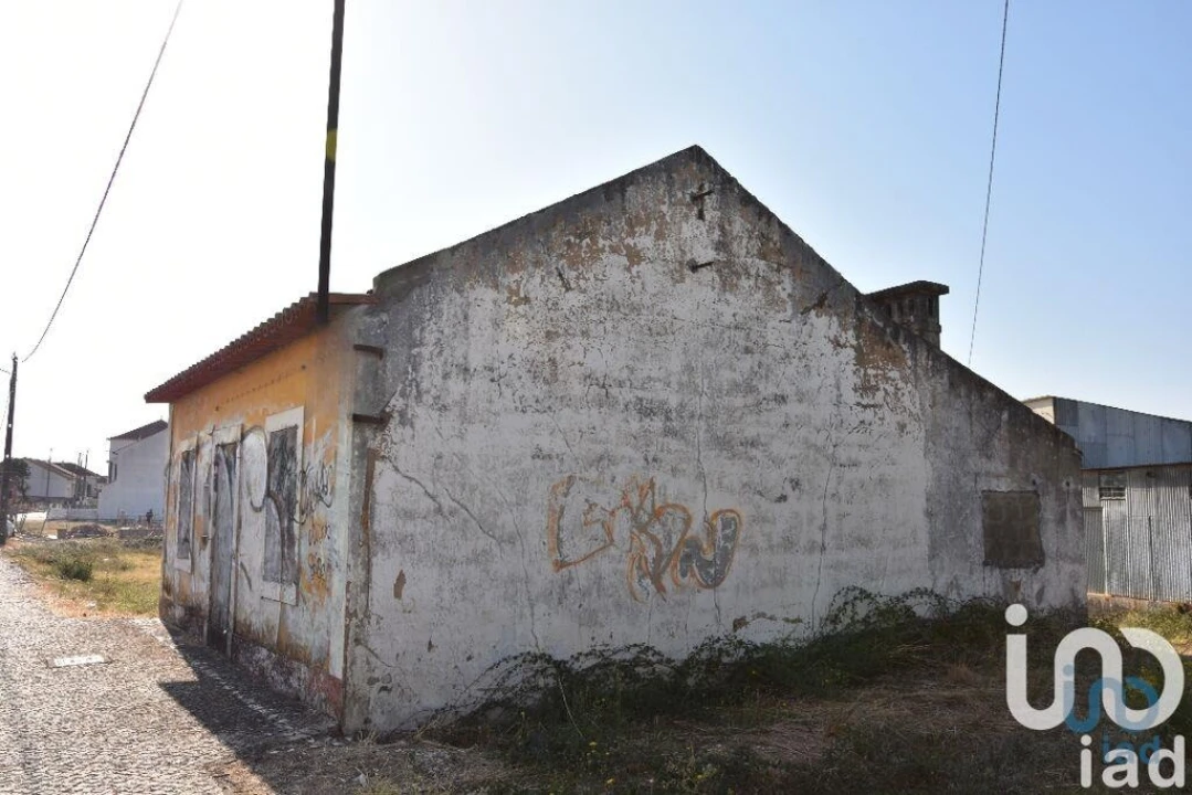 Moradia T4 para Venda em Nossa Sra de Fatima Foto 12