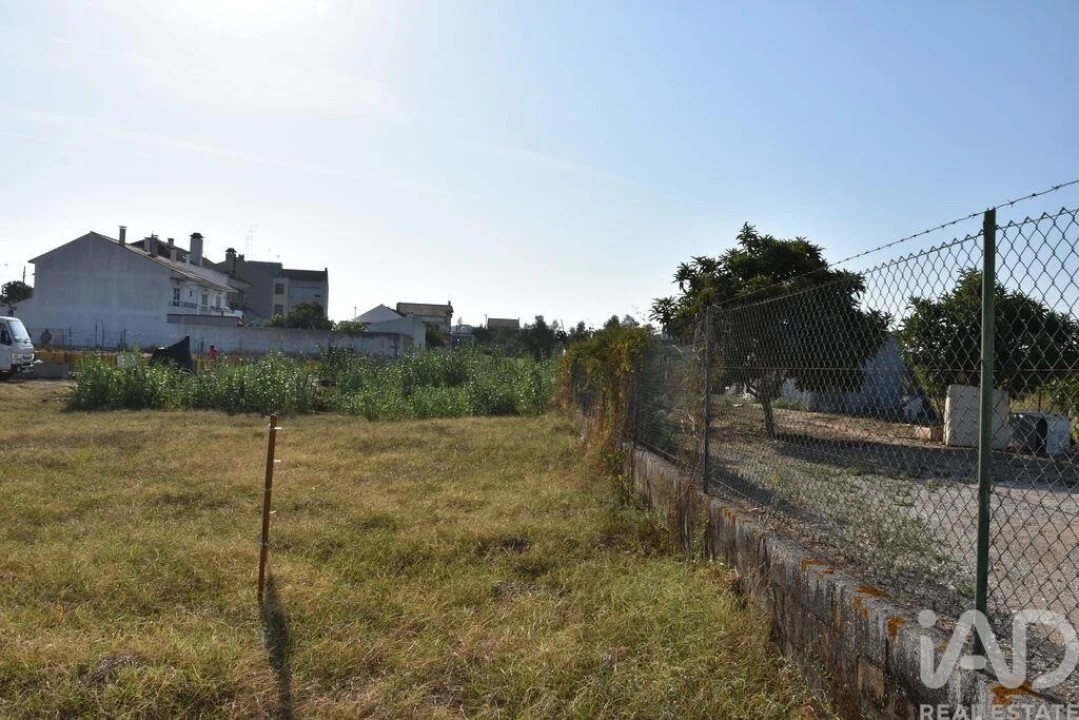 Moradia T4 para Venda em Nossa Sra de Fatima Foto 19