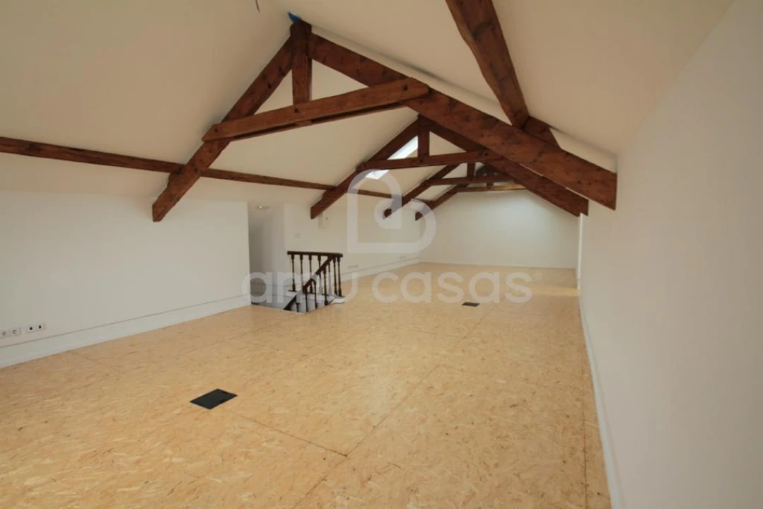 Escritório para Arrendamento em Requeixo, Nossa Senhora de Fátima e Nariz Foto 7