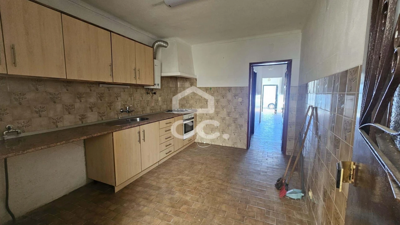 Moradia T2 para Venda em Baleizão Foto 10