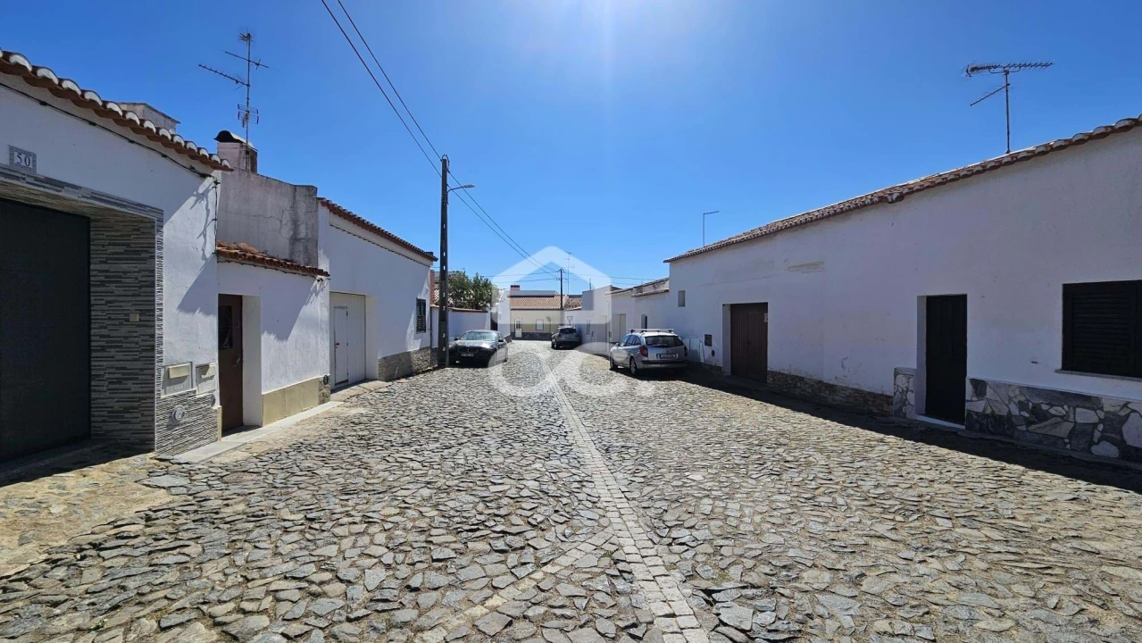 Moradia T2 para Venda em Baleizão Foto 12