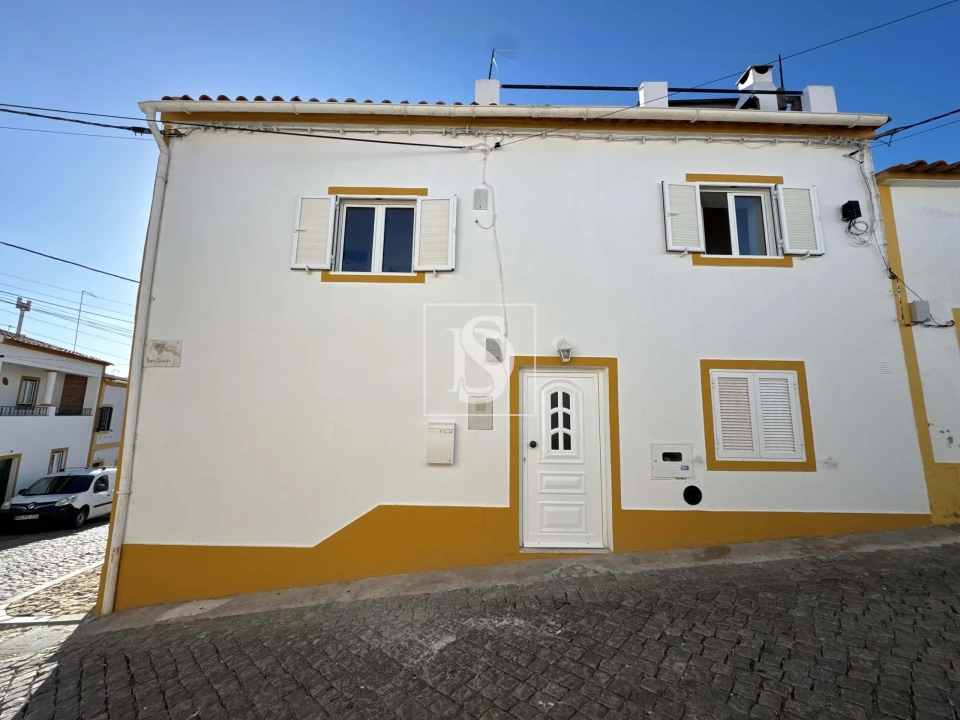 Moradia T2 para Venda em Alter do Chão Foto 1