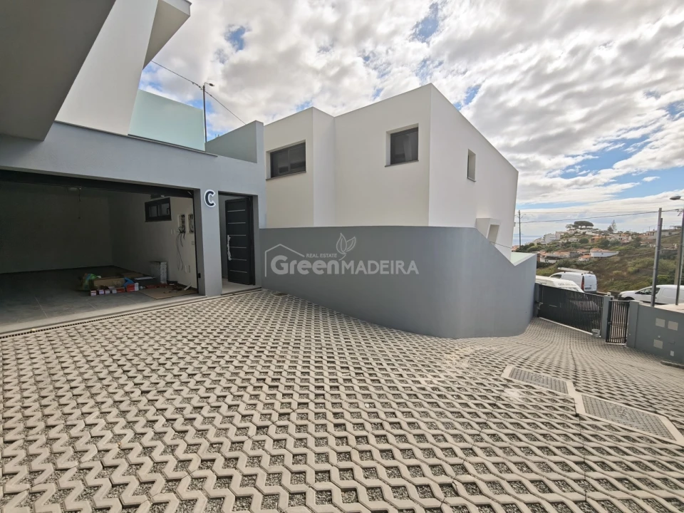Moradia T3 para Venda em Santo Antonio Foto 39