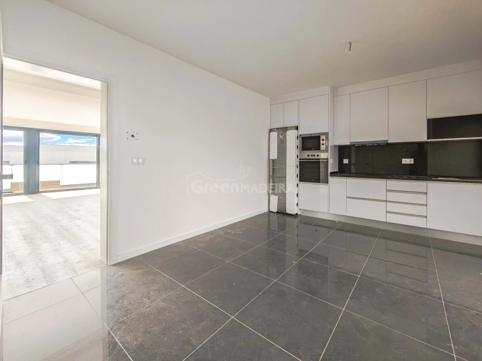 Moradia T3 para Venda em Santo Antonio Foto 13