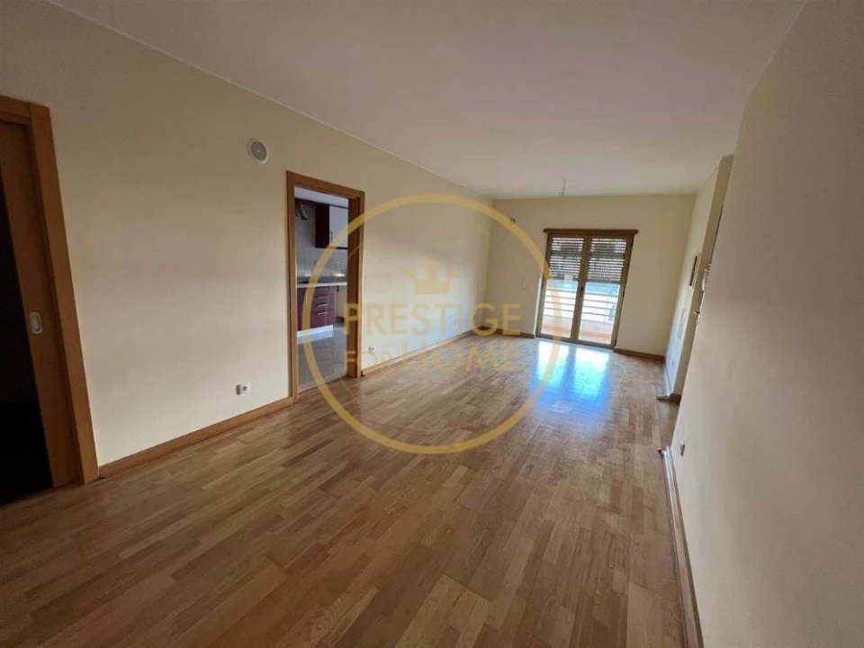 Apartamento T2 para Venda em Loule (São Clemente) Foto 8