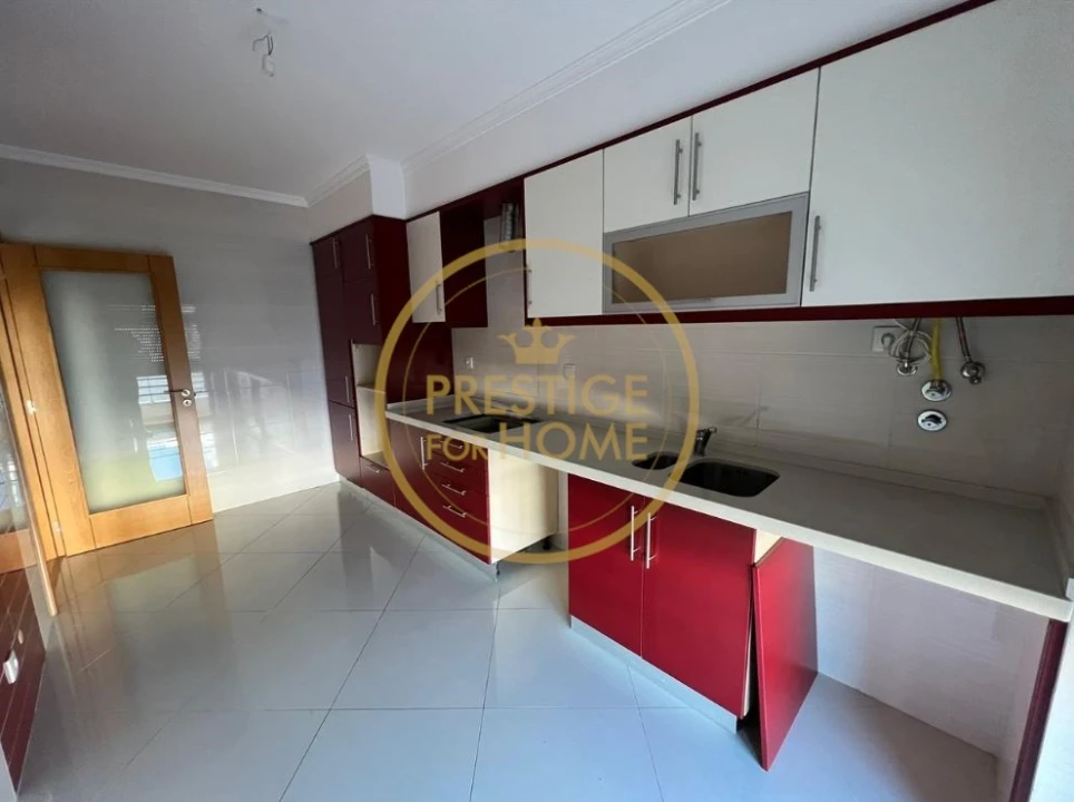 Apartamento T2 para Venda em Loule (São Clemente) Foto 10