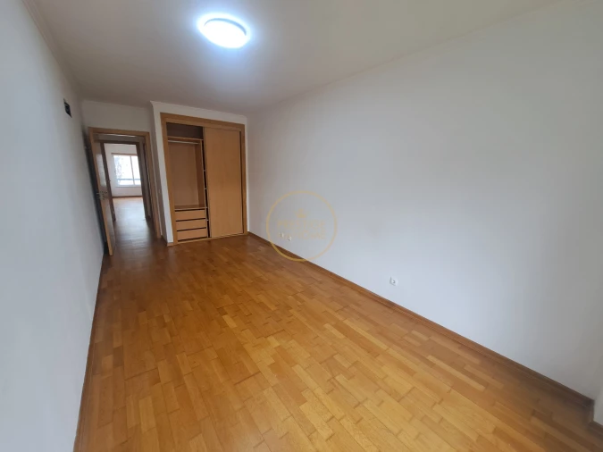 Apartamento T2 para Venda em Loule (São Clemente) Foto 25