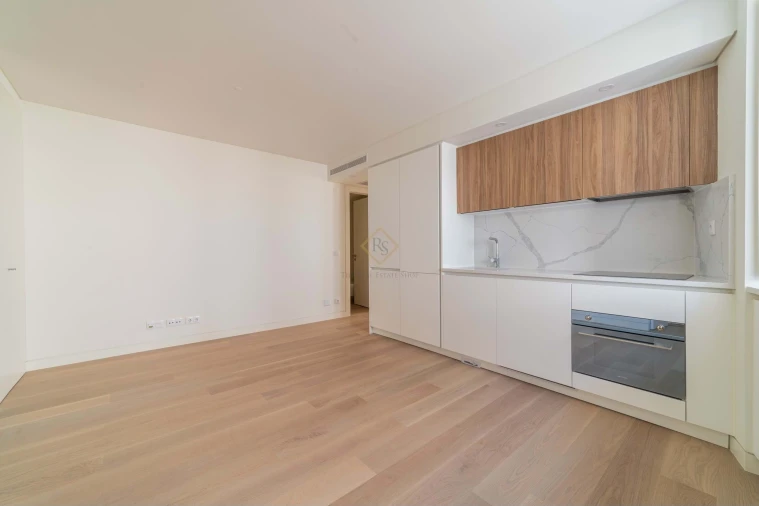 Apartamento T1 para Venda em Olivais Foto 4