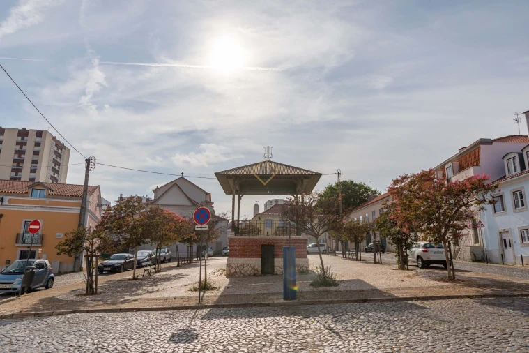 Apartamento T1 para Venda em Olivais Foto 23