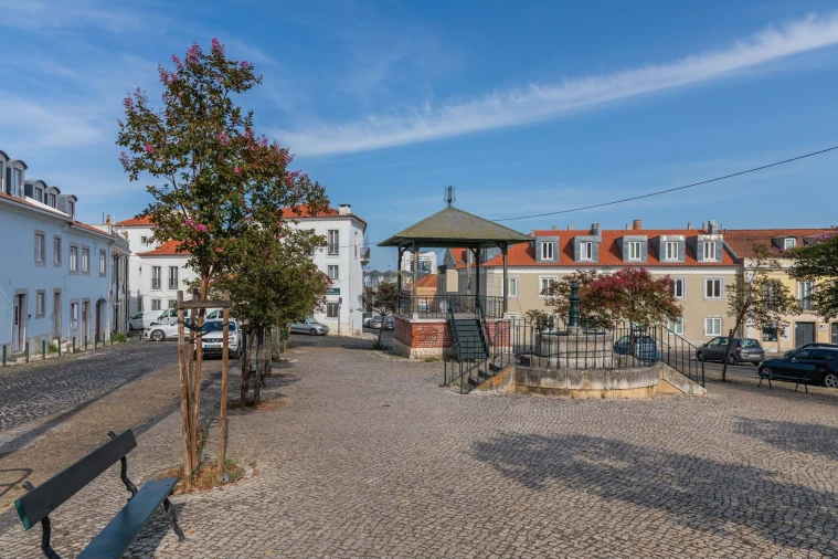 Apartamento T1 para Venda em Olivais Foto 18