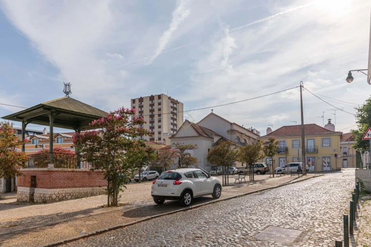 Apartamento T1 para Venda em Olivais Foto 22