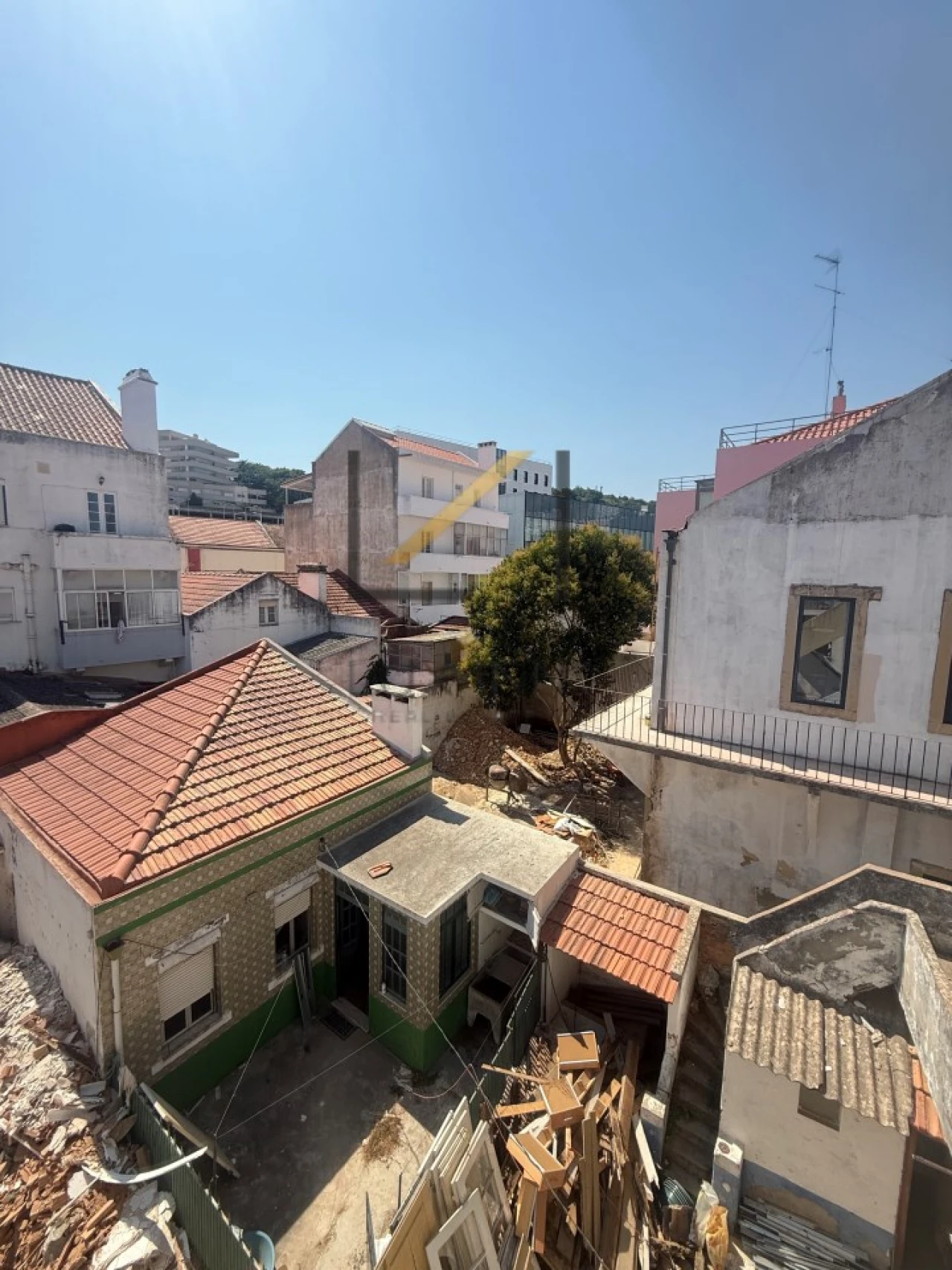 Apartamento T2 para Venda em Vila Franca de Xira Foto 13