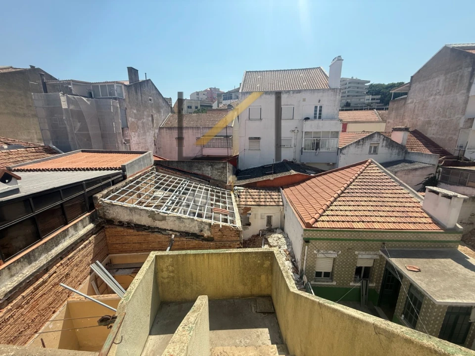 Apartamento T2 para Venda em Vila Franca de Xira Foto 14