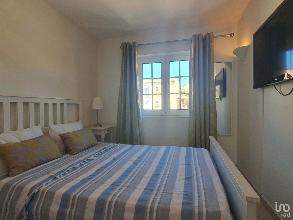 Apartamento T2 para Venda em Quarteira Foto 7