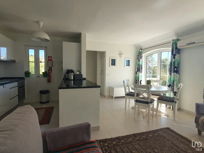 Apartamento T2 para Venda em Quarteira Foto 4