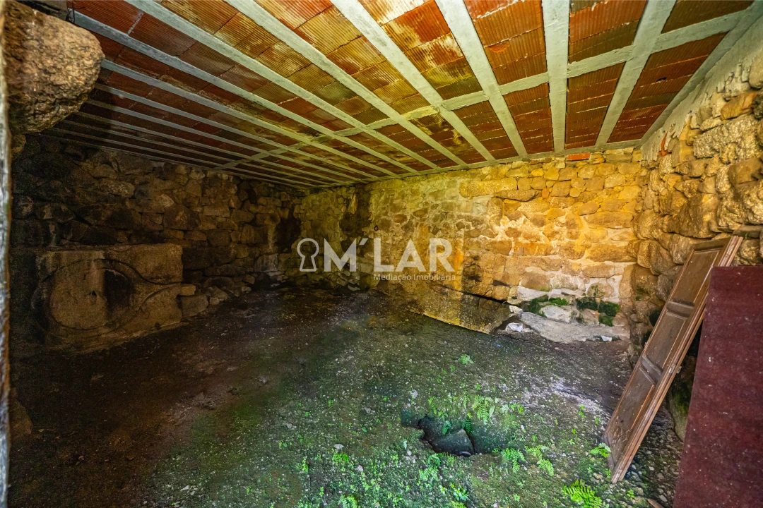 Quinta T4 para Venda em Gamil e Midões Foto 19