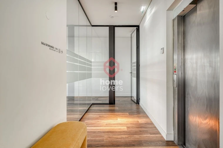 Negócio para Arrendamento em São Domingos de Benfica Foto 9