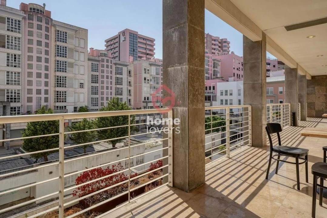 Negócio para Arrendamento em São Domingos de Benfica Foto 21