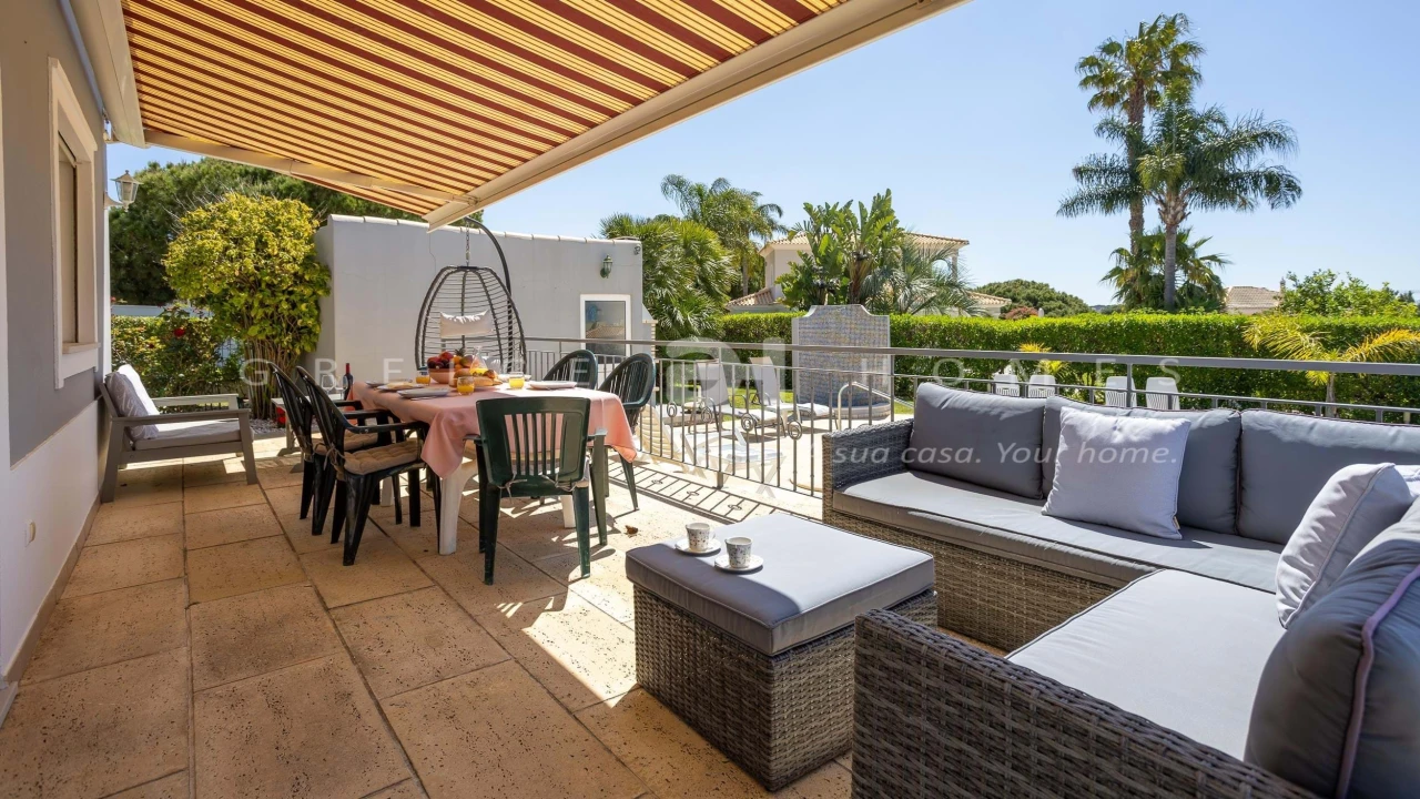 Moradia T4 para Arrendamento em Quarteira Foto 33