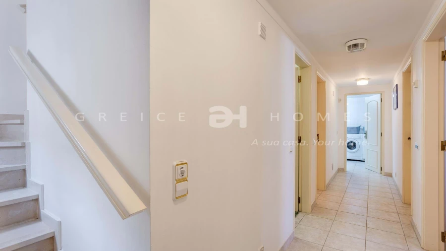 Moradia T4 para Arrendamento em Quarteira Foto 25