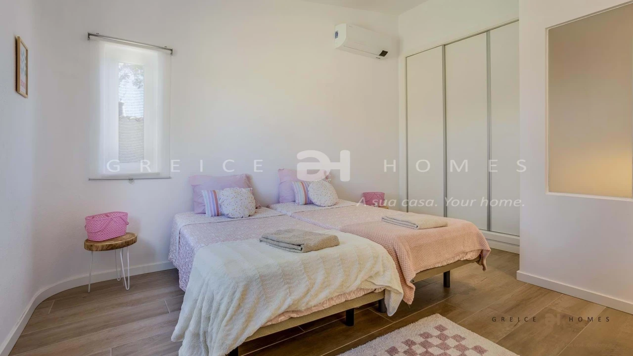 Moradia T4 para Arrendamento em Almancil Foto 12