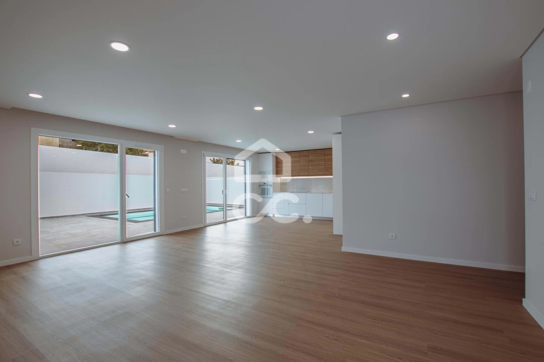 Moradia T3 para Venda em Cadaval e Pêro Moniz Foto 8