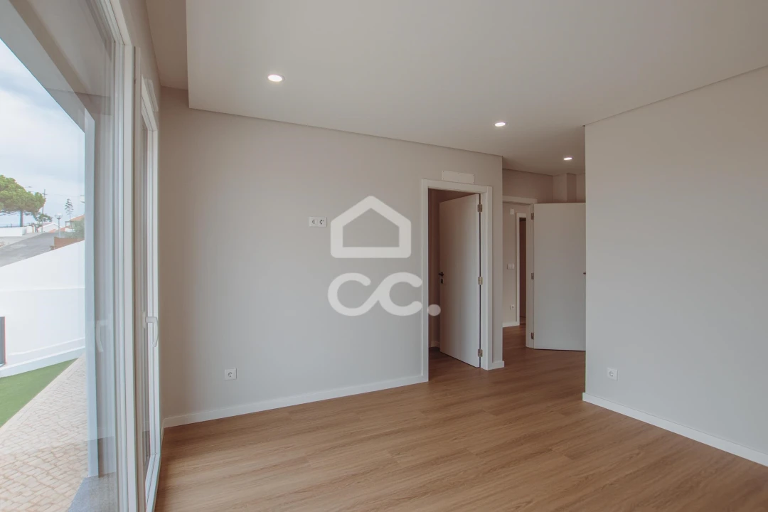 Moradia T3 para Venda em Cadaval e Pêro Moniz Foto 30