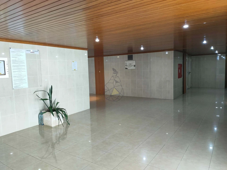 Apartamento T2 para Arrendamento em Armação de Pera Foto 25