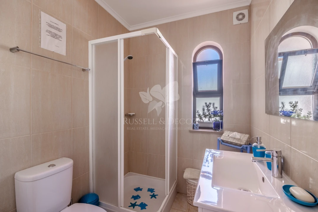 Moradia T4 para Venda em Olhão Foto 30