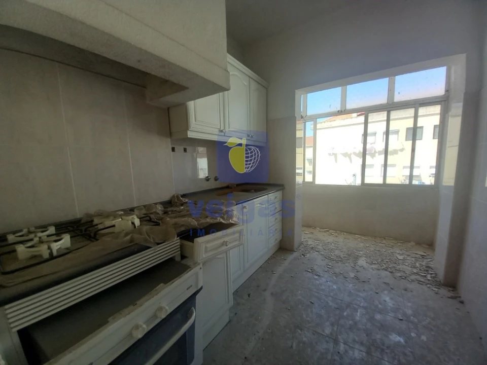 Apartamento T1 para Venda em Baixa da Banheira e Vale da Amoreira Foto 10