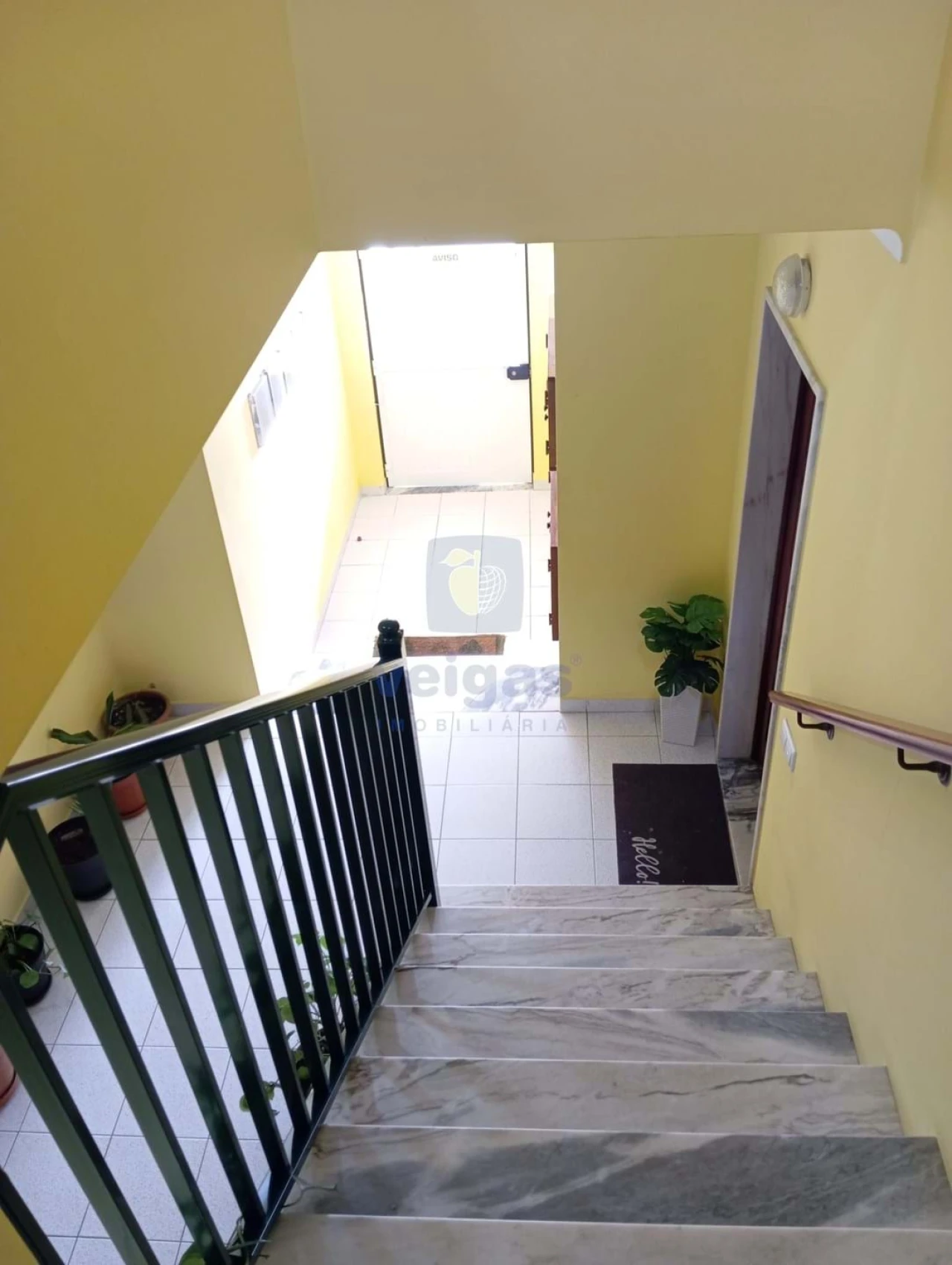 Apartamento T1 para Arrendamento em Gaeiras Foto 6