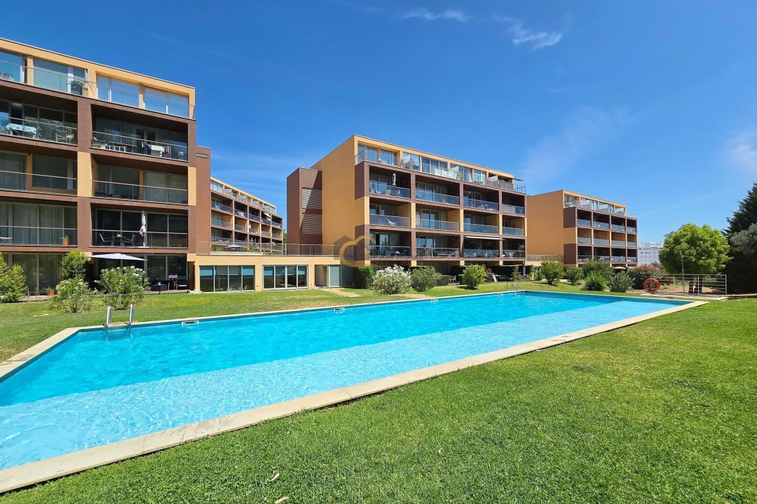 Apartamento T2 para Venda em Portimão Foto 1