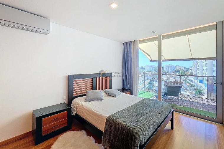 Apartamento T2 para Venda em Portimão Foto 16