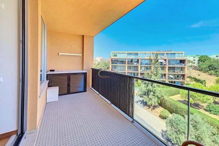 Apartamento T2 para Venda em Portimão Foto 15