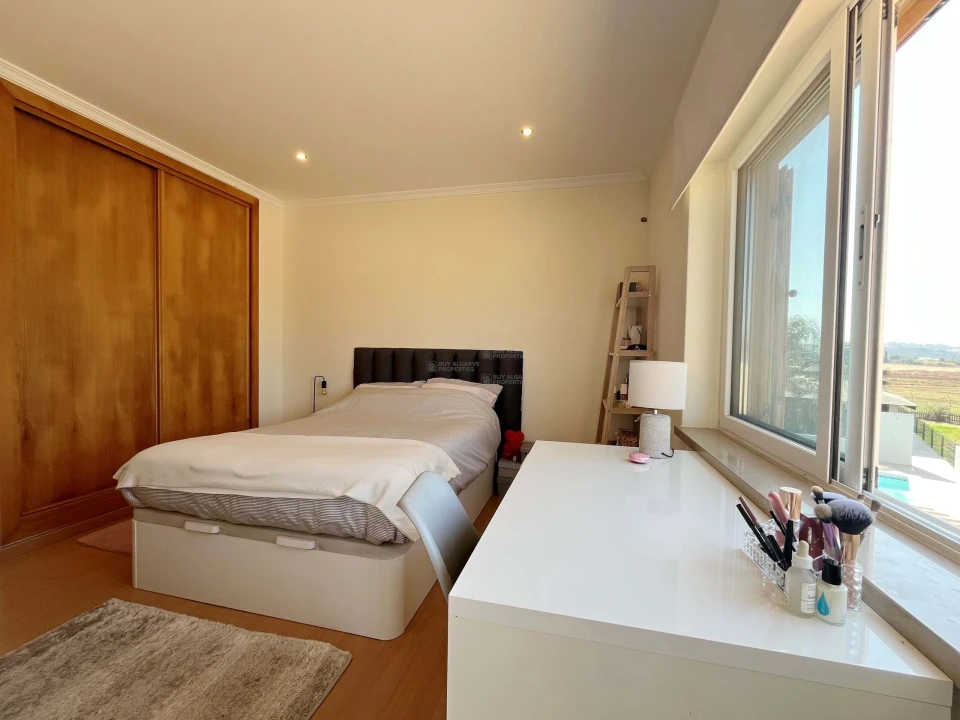 Moradia T4 para Venda em São Silvestre Foto 22