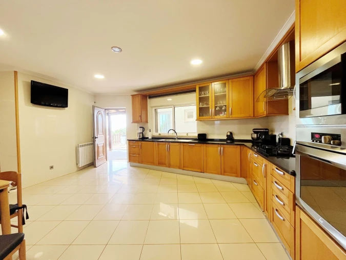 Moradia T4 para Venda em São Silvestre Foto 12