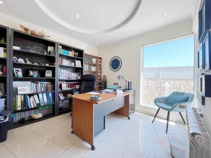 Moradia T4 para Venda em São Silvestre Foto 9