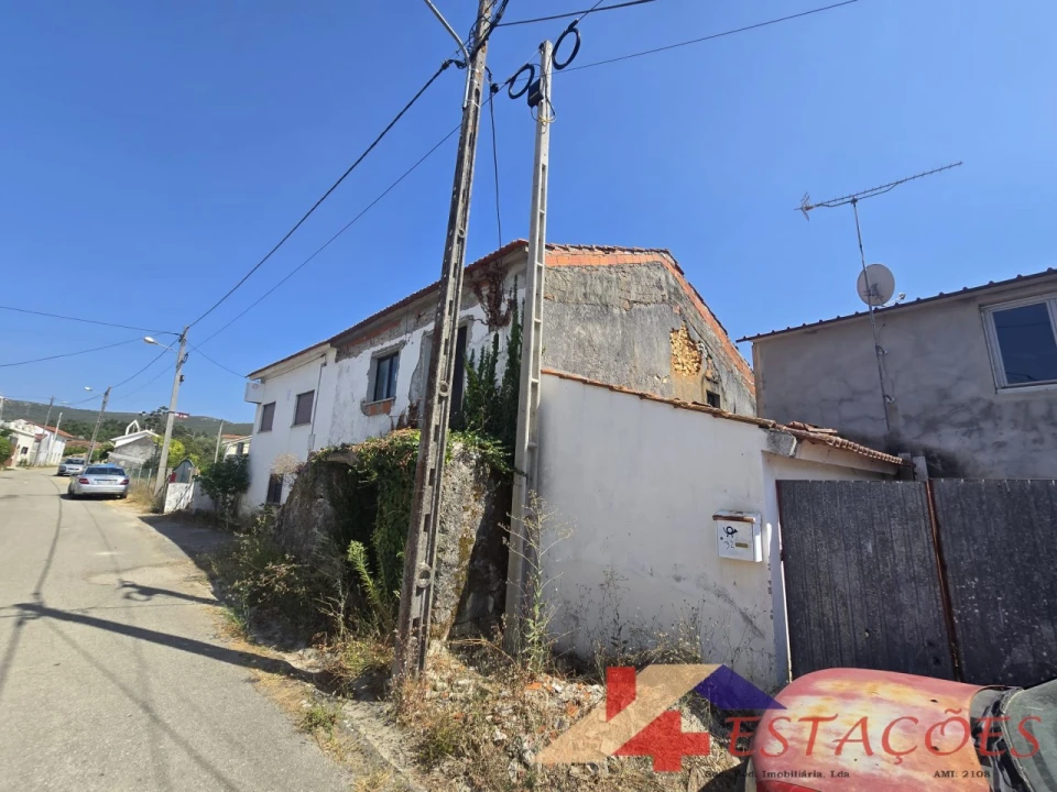 Moradia T2 para Venda em Soure Foto 3