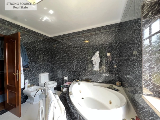 Quinta T6 para Venda em Sesimbra (Castelo) Foto 108