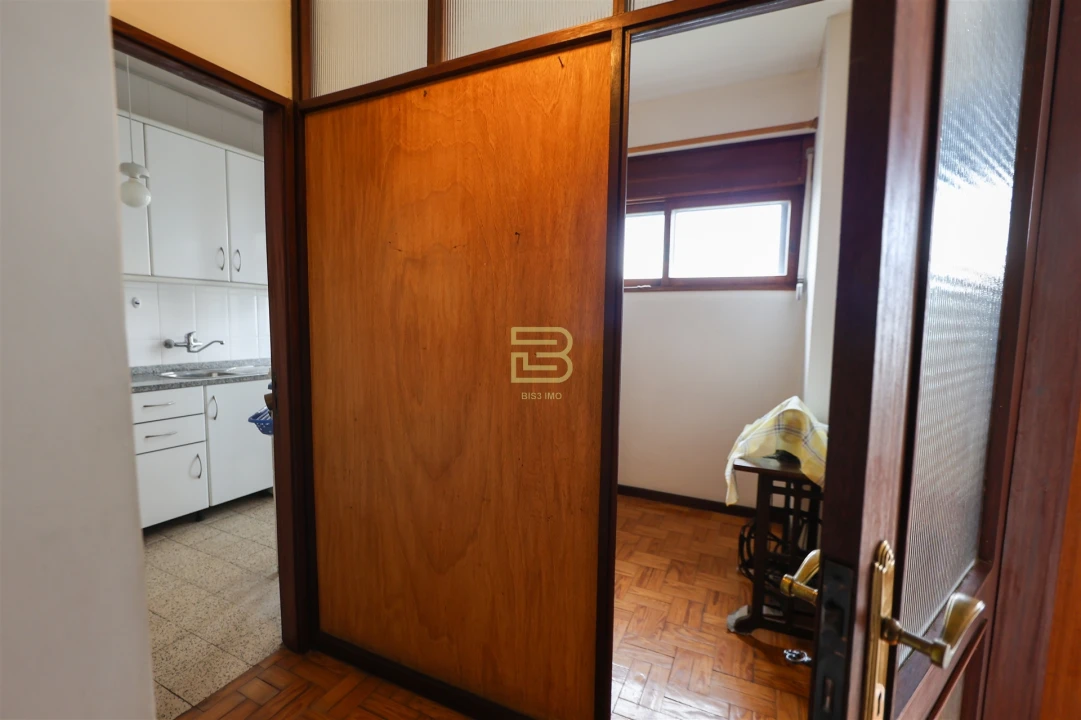 Apartamento T3 para Venda em Paranhos Foto 11