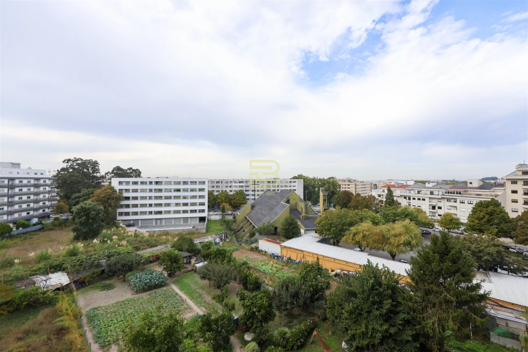 Apartamento T3 para Venda em Paranhos Foto 7