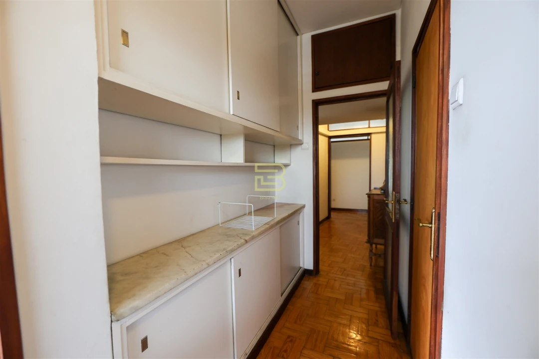 Apartamento T3 para Venda em Paranhos Foto 8