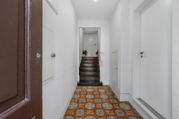 Prédio para Venda em Oliveira, São Paio e São Sebastião Foto 20