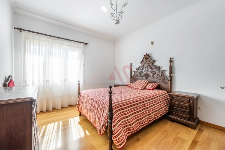 Moradia T5 para Venda em Caldas de Vizela (São Miguel e São João) Foto 21