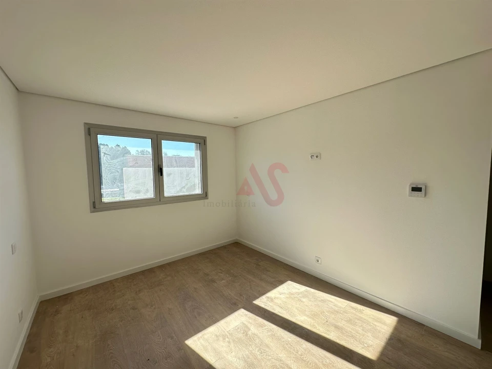 Apartamento T3 para Venda em São Vicente (Braga) Foto 12